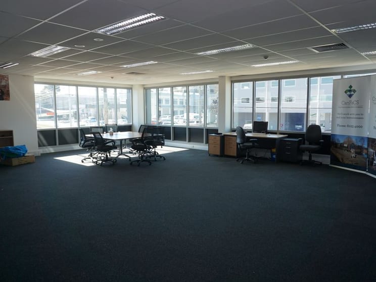 Click to view all images Unit Unit 3 First Floor/69-71 Darling Street Mitchell ACT 2911 - Image 3