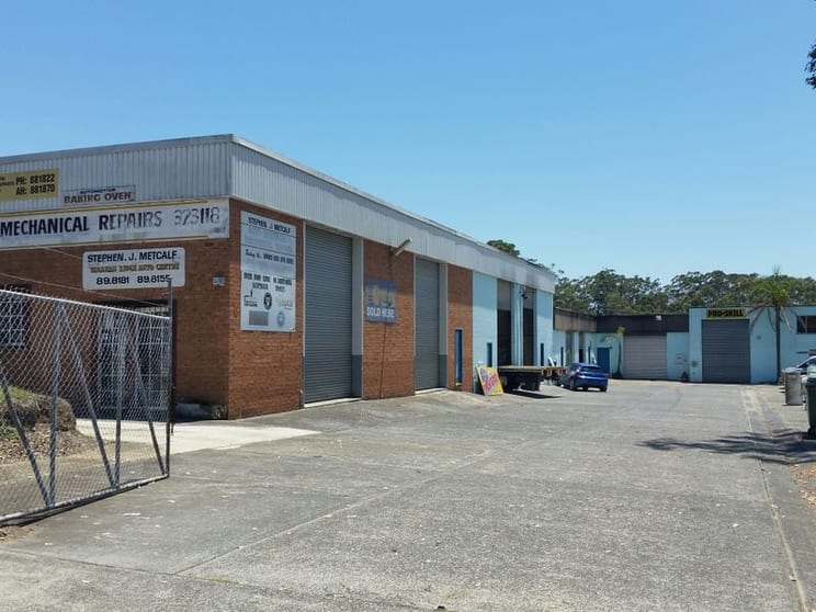 Click to view all images 4/3 Apprentice Drive Berkeley Vale NSW 2261 - Image 1