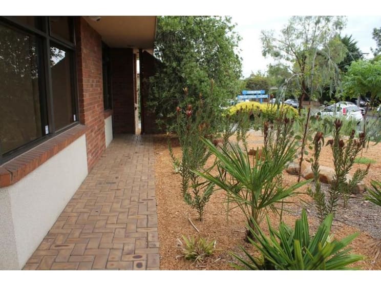 Click to view all images 1/330 High Street Ashburton VIC 3147 - Image 2