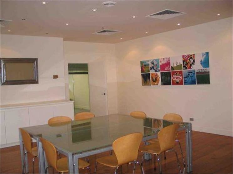 Click to view all images 7 Newry Street Richmond VIC 3121 - Image 3