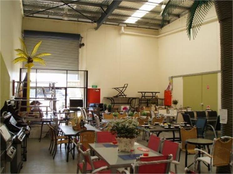 Click to view all images 2/405-411 West Botany Street Rockdale NSW 2216 - Image 3