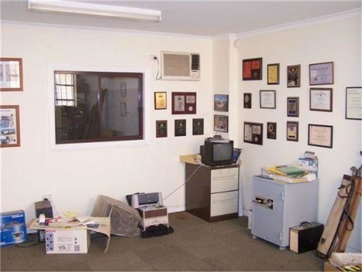 4/11-13 Korong Road Heidelberg West VIC 3081 - Image 3