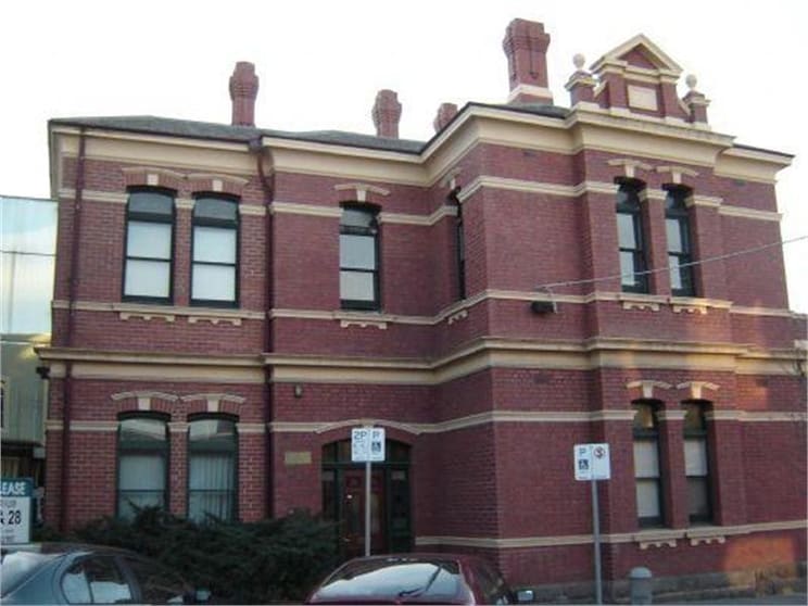 Click to view all images 1a/1 Riddell Parade Elsternwick VIC 3185 - Image 2
