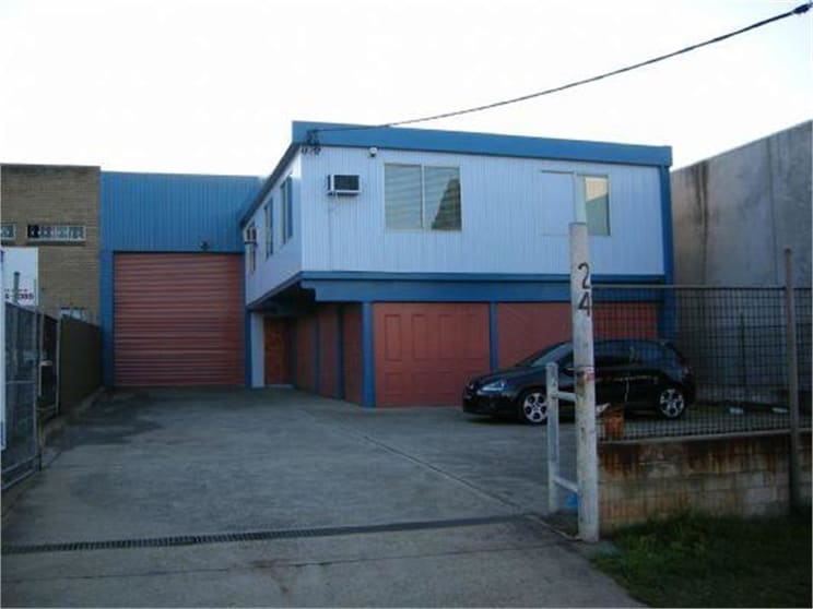 Click to view all images 24 Justin Street Smithfield NSW 2164 - Image 1