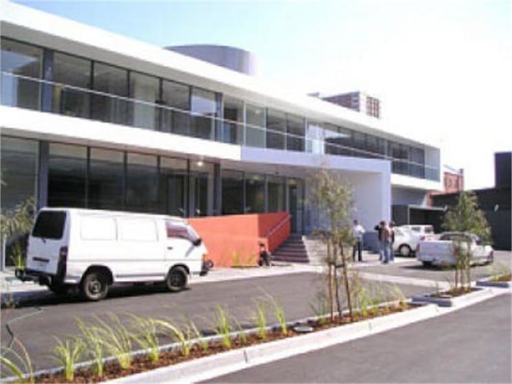 Click to view all images Salisbury Street Richmond VIC 3121 - Image 1