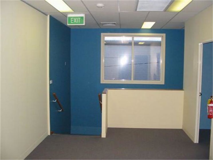 Click to view all images South Melbourne VIC 3205 - Image 3