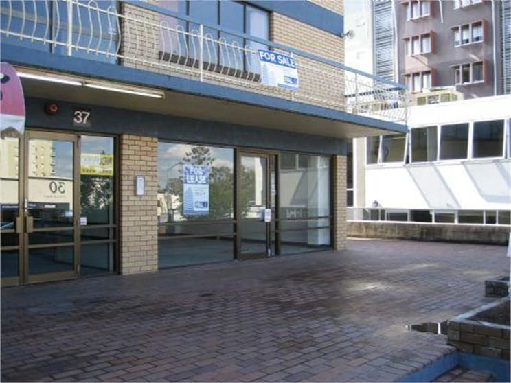 Click to view all images Indooroopilly QLD 4068 - Image 2