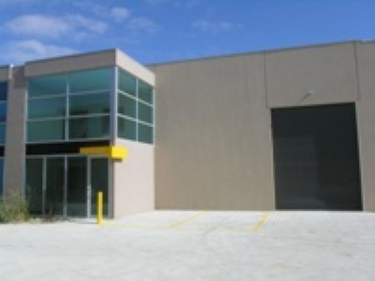 Click to view all images 3/334 Hume Highway Craigieburn VIC 3064 - Image 1