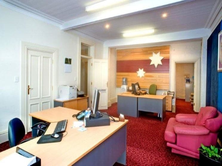 Click to view all images 111 Riley Street Darlinghurst NSW 2010 - Image 3