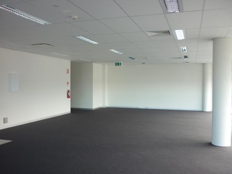 Click to view all images 68/574 Plummer Port Melbourne VIC 3207 - Image 2