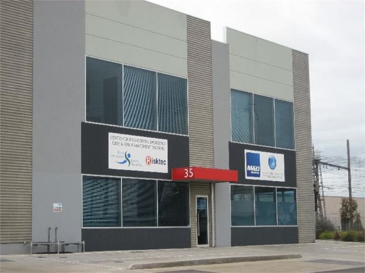Click to view all images 35 Bakehouse Kensington VIC 3031 - Image 2