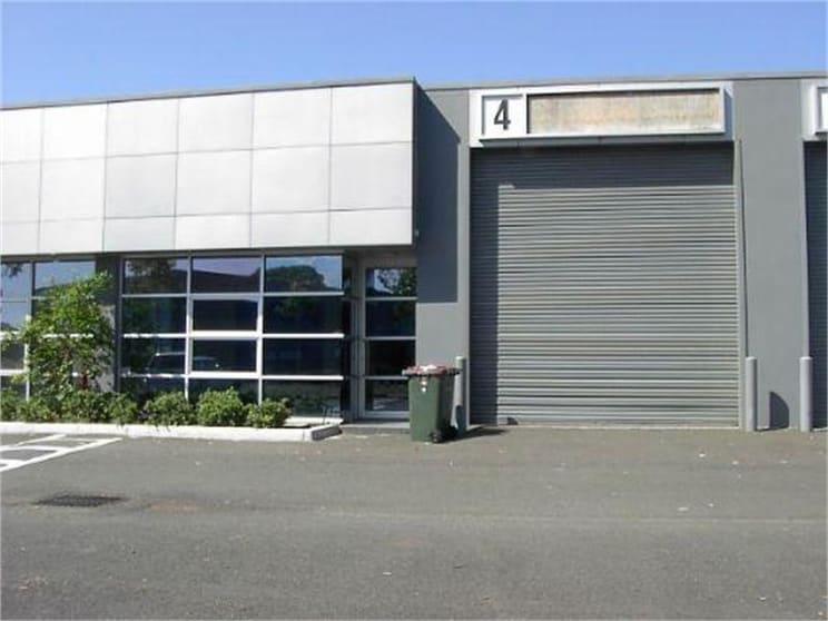 Click to view all images 6 / 170 Forster Road Mount Waverley VIC 3149 - Image 1
