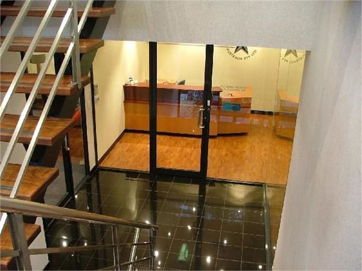 Click to view all images Suite 2/159 Dorcas Street South Melbourne VIC 3205 - Image 2