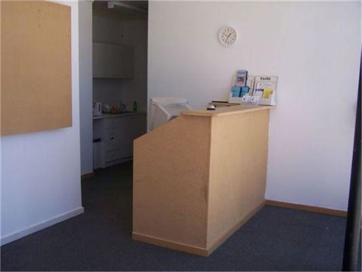Click to view all images 2/11-13 Korong Road Heidelberg West VIC 3081 - Image 3