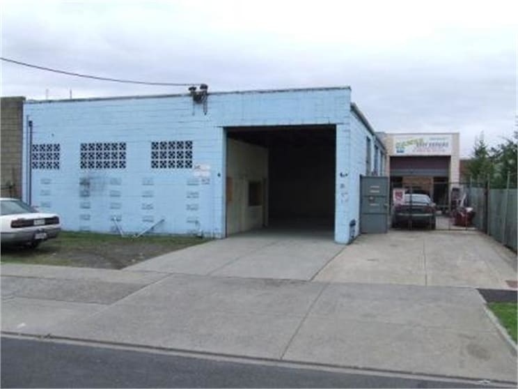 Click to view all images 4 Cope Street Preston VIC 3072 - Image 1