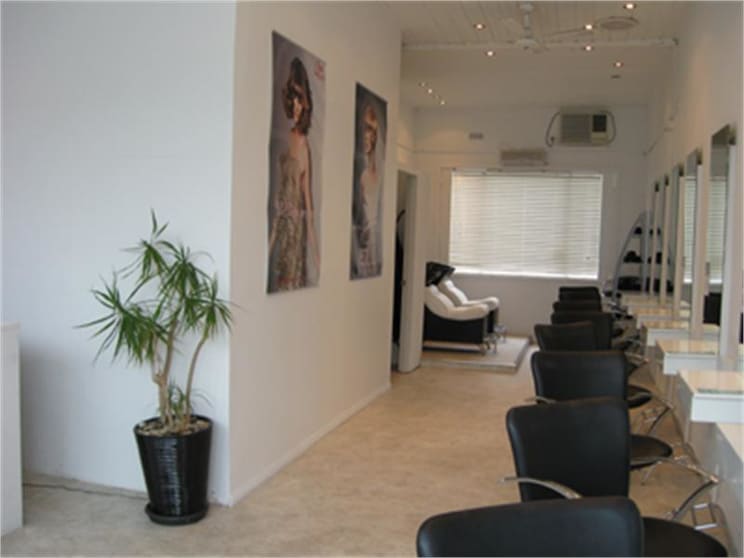 53 Ryrie Street Geelong VIC 3220 - Image 2