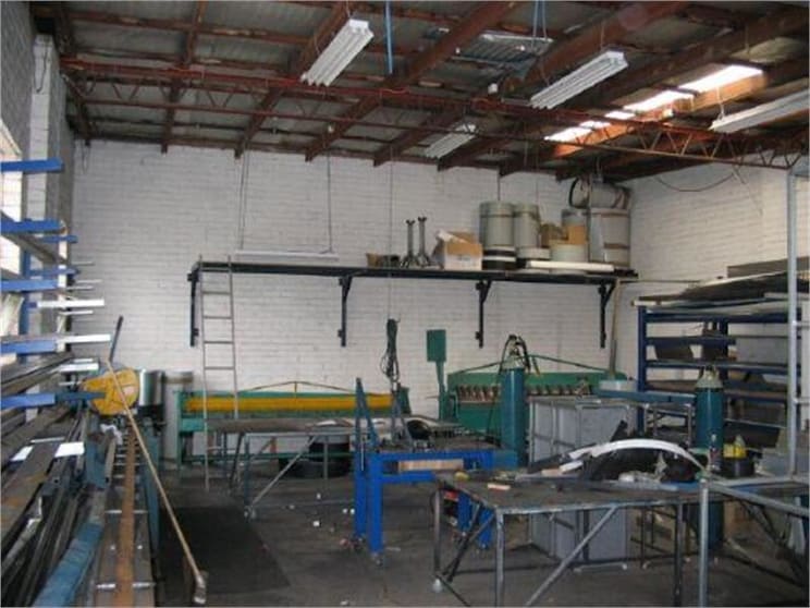1/156 Dougharty Road Heidelberg West VIC 3081 - Image 2