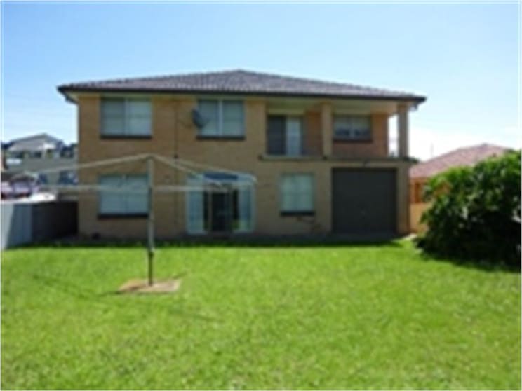 Click to view all images 40 Charles Street Warners Bay NSW 2282 - Image 2
