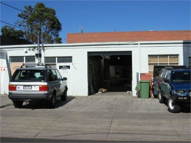 Click to view all images 4/38 Kylta Road Heidelberg West VIC 3081 - Image 1
