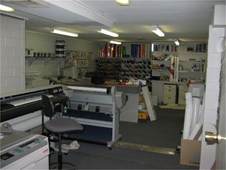 Click to view all images 12 Kylta Road Heidelberg West VIC 3081 - Image 3