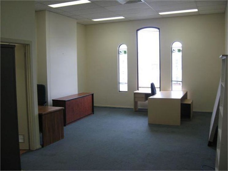 Click to view all images Suite 2/262-270 Racecourse Road Flemington VIC 3031 - Image 2