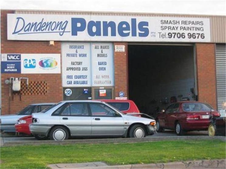 Click to view all images Unit 12/32 Mills Road Dandenong VIC 3175 - Image 1