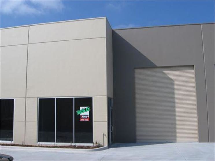 Click to view all images 9, 28 Johnston Crt Dandenong VIC 3175 - Image 1