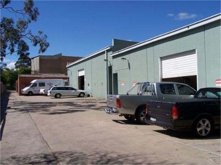 Click to view all images 154 Bell Street Heidelberg VIC 3084 - Image 2