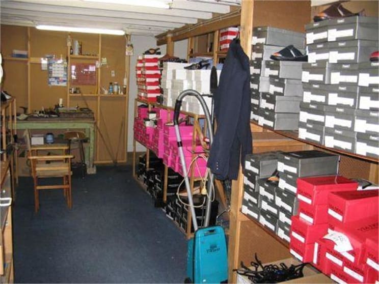Click to view all images 29 Tunstall Square Doncaster VIC 3108 - Image 2