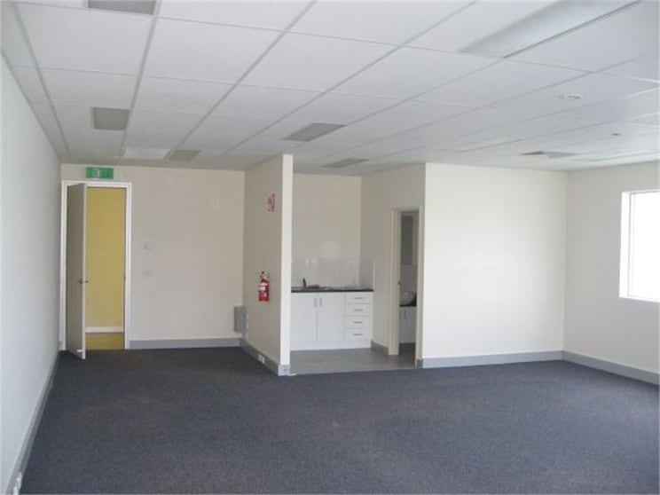 Click to view all images 8/40-44 Princes Highway (Old) Beaconsfield VIC 3807 - Image 2