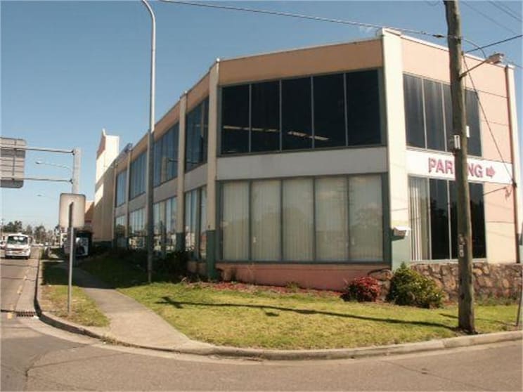 Click to view all images 4 /24 - Granville NSW 2142 - Image 3