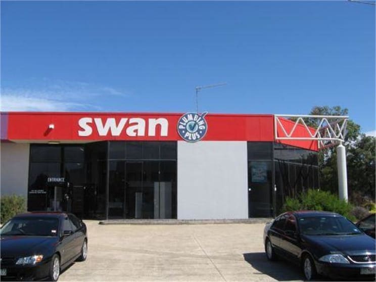 Click to view all images Unit 1, 9-11 Vesper Drive Narre Warren VIC 3805 - Image 1