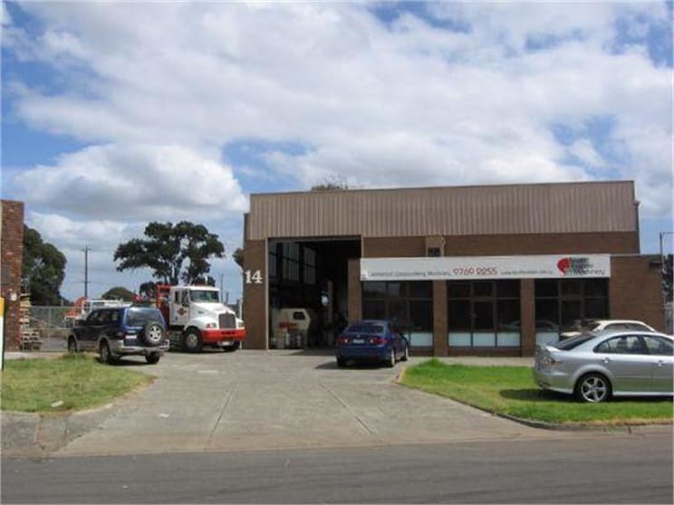 Click to view all images 14 Dunn Crescent Dandenong VIC 3175 - Image 1