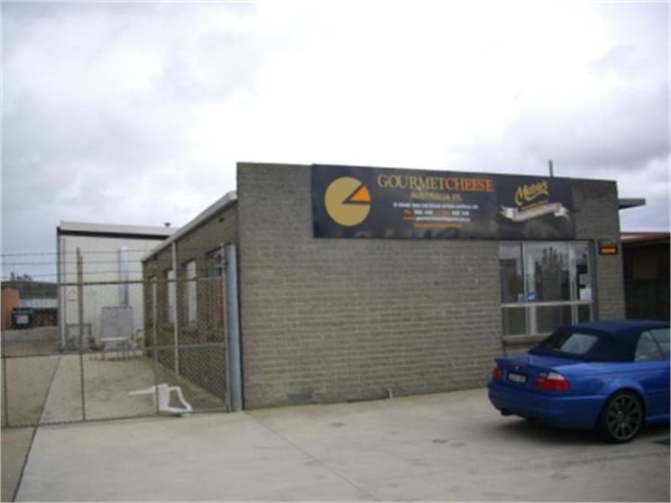 Click to view all images 69 Grange Road Cheltenham VIC 3192 - Image 1