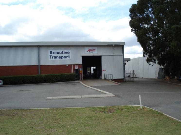 Click to view all images 505 Abernethy Road Kewdale WA 6105 - Image 2