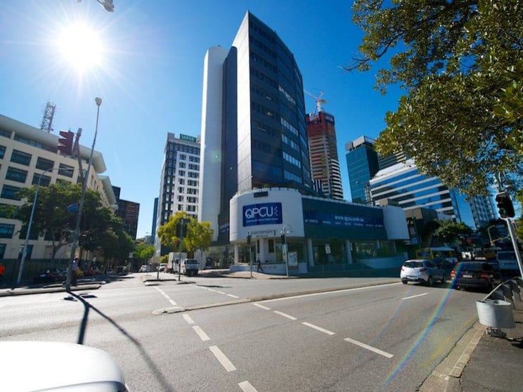 Click to view all images Brisbane City QLD 4000 - Image 1