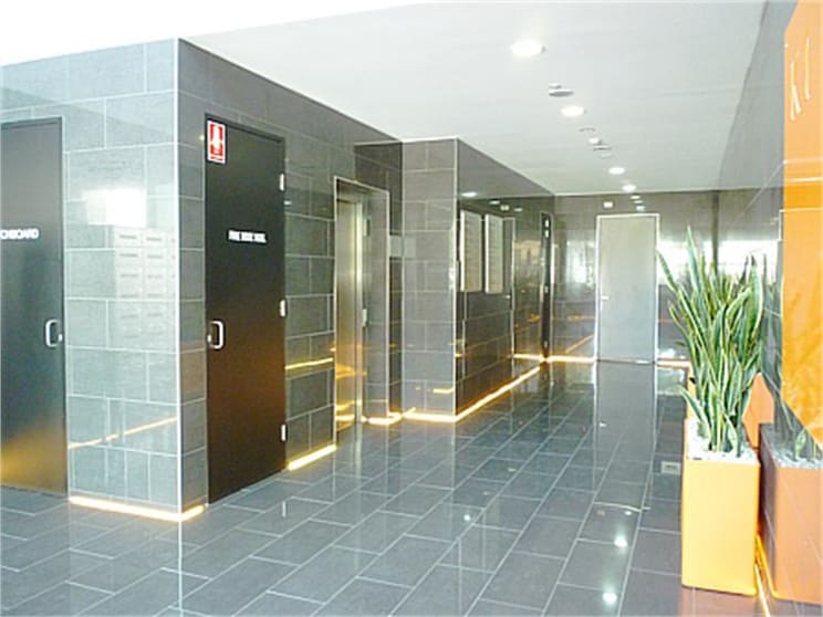 Click to view all images 80-82 Keilor Road Essendon VIC 3040 - Image 2