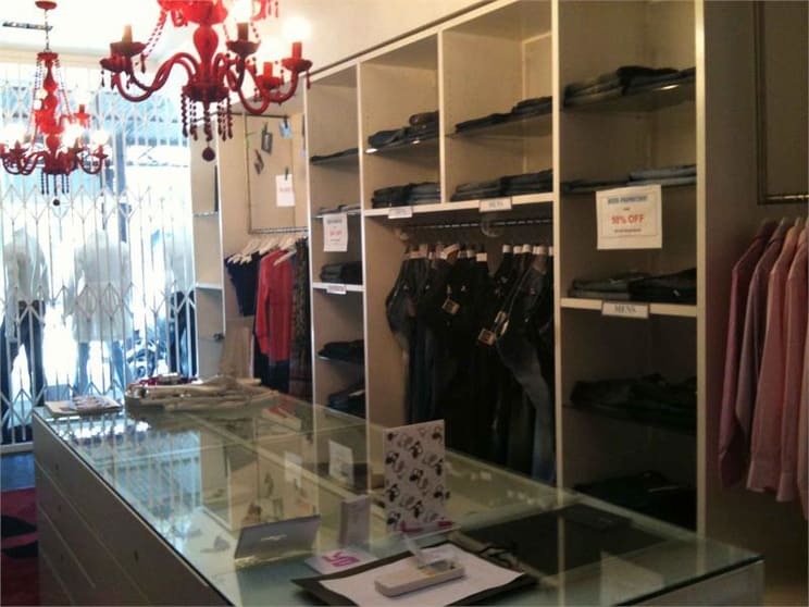 Click to view all images 151 Bay Street Port Melbourne VIC 3207 - Image 2
