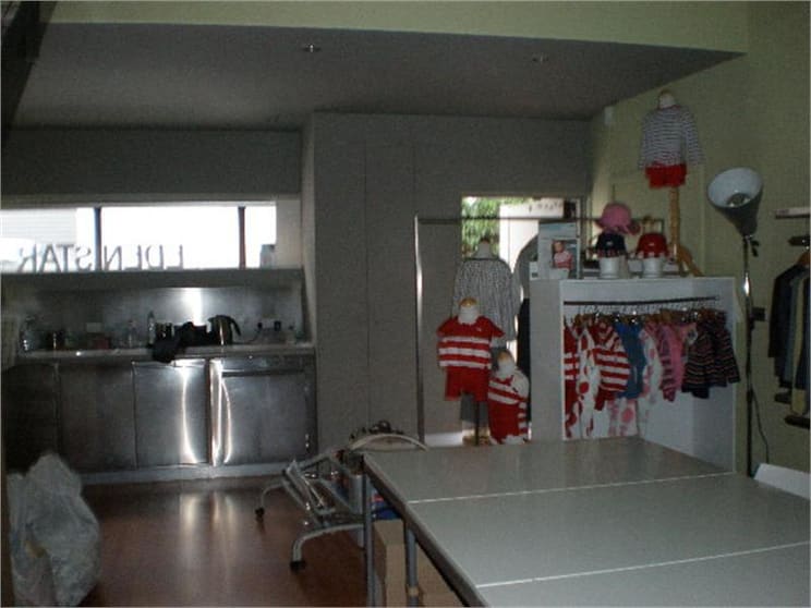 Click to view all images 15 Pearson Street Richmond VIC 3121 - Image 2