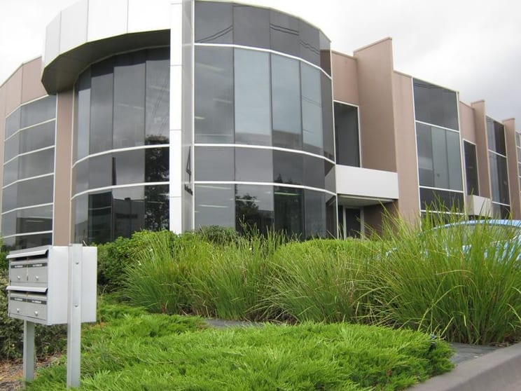 Click to view all images 1B/4 Rocklea Drive Port Melbourne VIC 3207 - Image 1