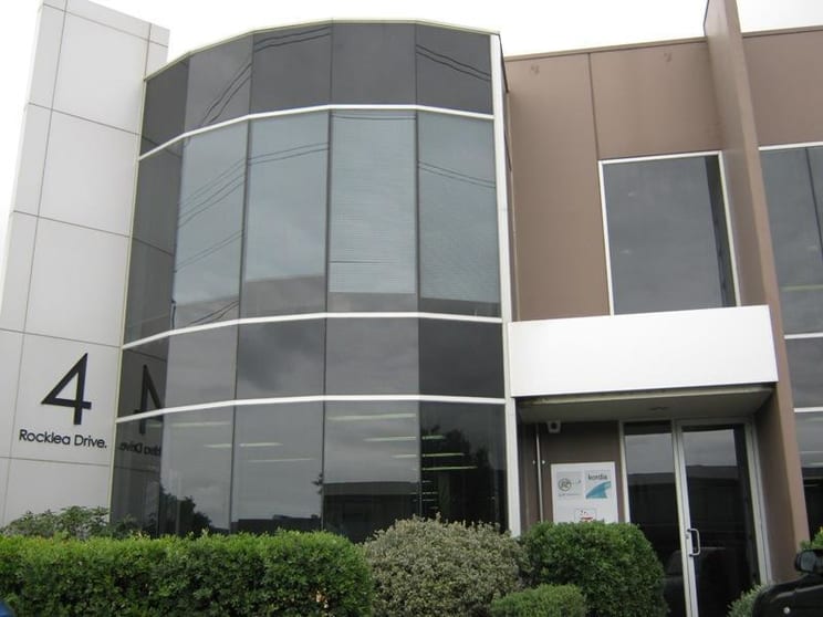 Click to view all images 1B/4 Rocklea Drive Port Melbourne VIC 3207 - Image 2