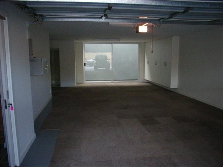 Click to view all images 2/5 Rose Street Hawthorn East VIC 3123 - Image 1