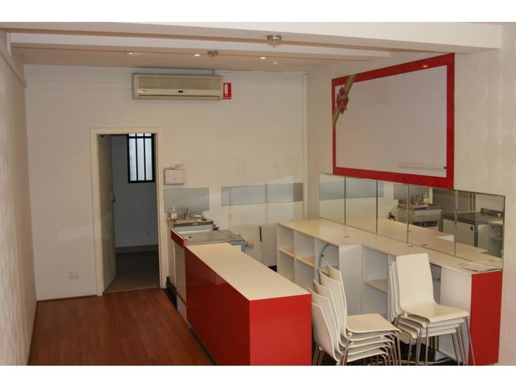 188d Barkly Street St Kilda VIC 3182 - Image 3