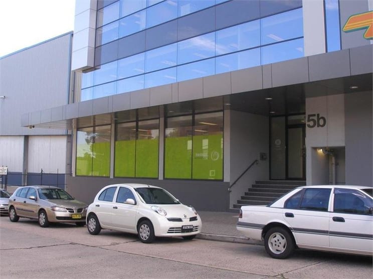 Click to view all images Unit B/5a Uhrig Road Homebush NSW 2140 - Image 1