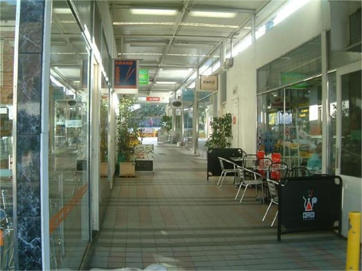 Click to view all images Shop 7/1405-1411 Toorak Road Camberwell VIC 3124 - Image 2
