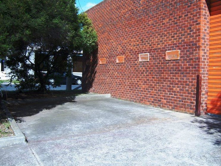 Click to view all images 98 Northern Road Heidelberg West VIC 3081 - Image 3