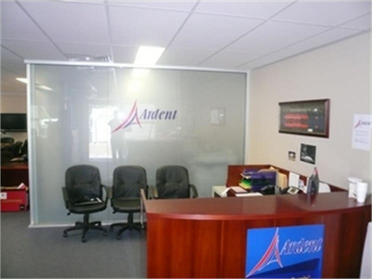 Click to view all images Spring Hill QLD 4000 - Image 1