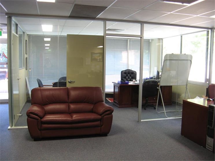 Click to view all images Spring Hill QLD 4000 - Image 3