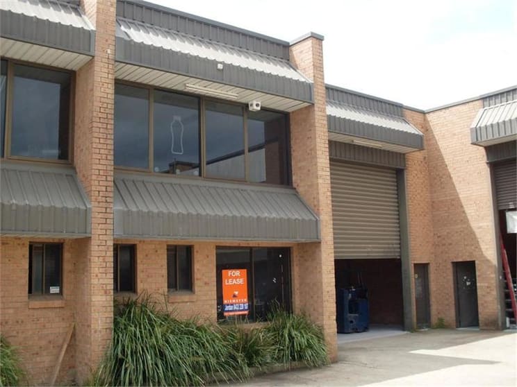 Click to view all images Unit 3 / 28 Airds Road Minto NSW 2566 - Image 1
