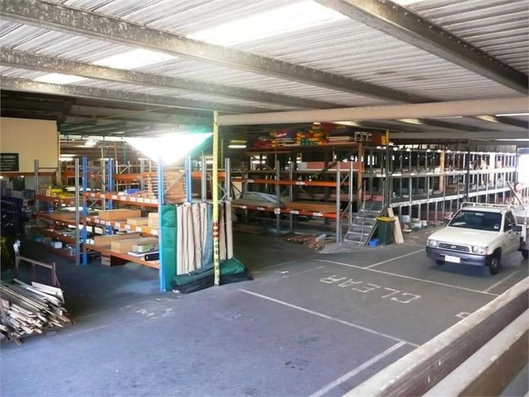 Click to view all images 8 Research Road Pooraka SA 5095 - Image 3